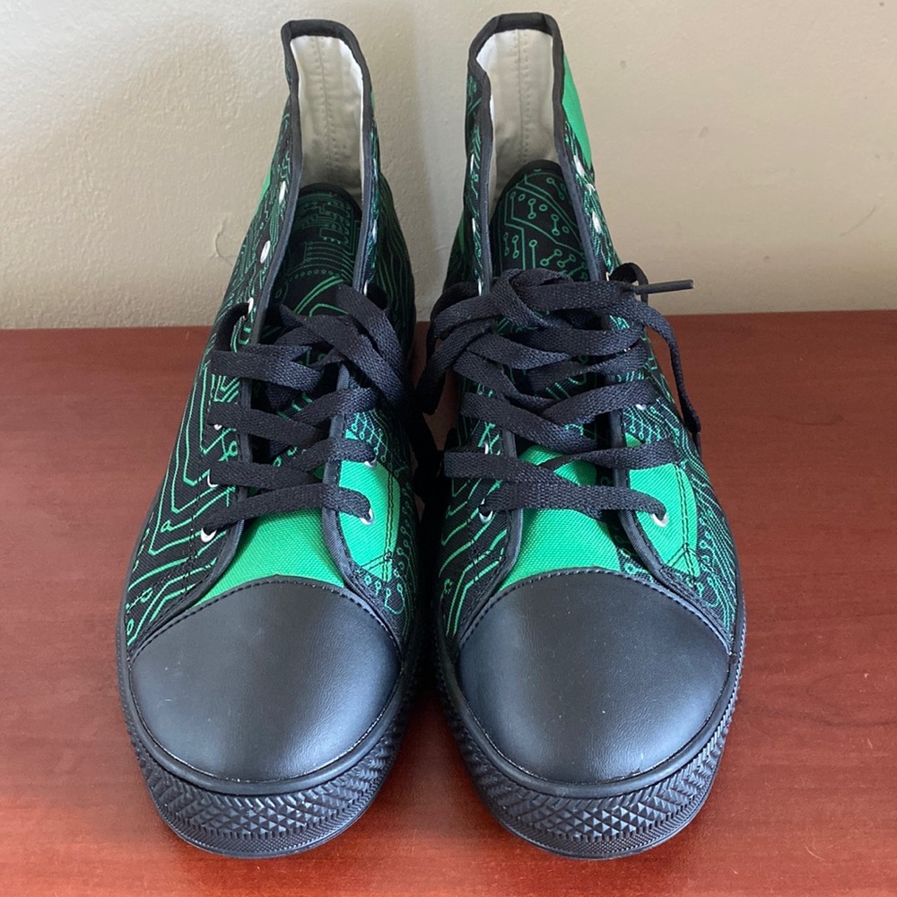 Canvas shoes for men